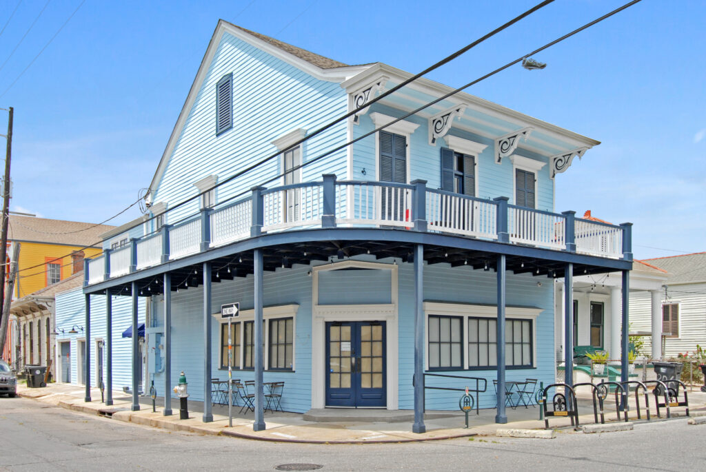 800 Louisa Street, New Orleans, LA 70117 ben + burka